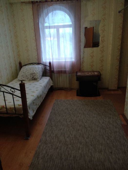 Здається кімната здається кімната, житло