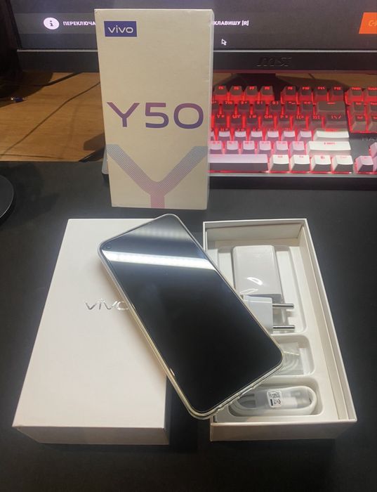 vivo Y50.  128/8 новий