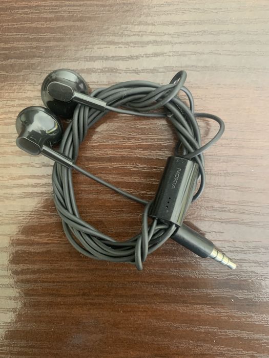 Продам навушники NOKIA  WH-109