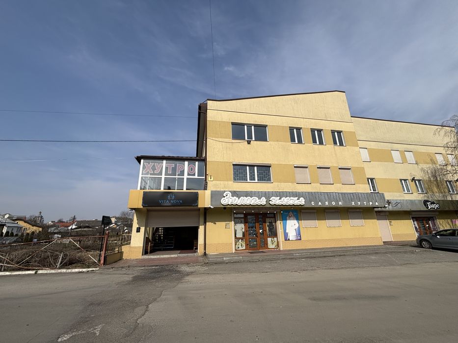 Продаж комерційного приміщення 300 м². Тисмениця. Бізнес. Мед. Центр