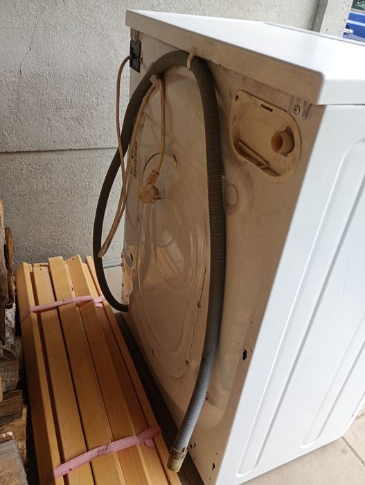 Pralka automatyczna hotpoint Ariston 6kg slim