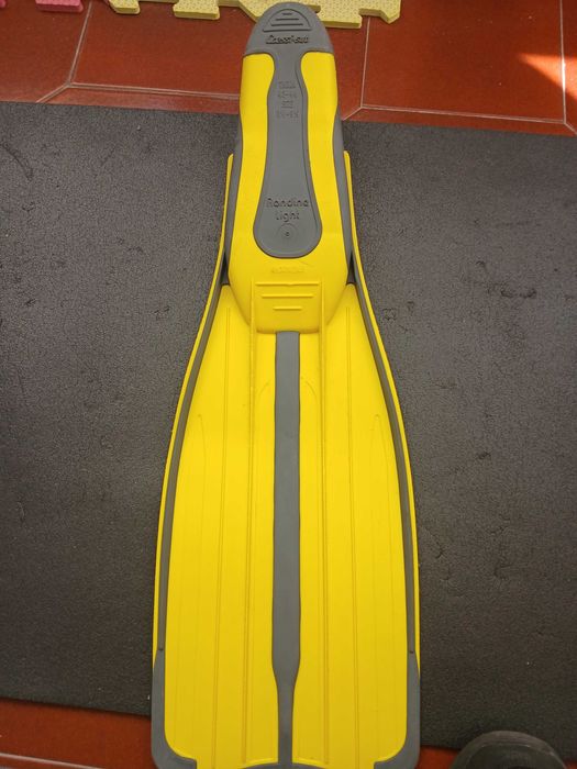 Barbatana Cressi n° 43-44 (usada)