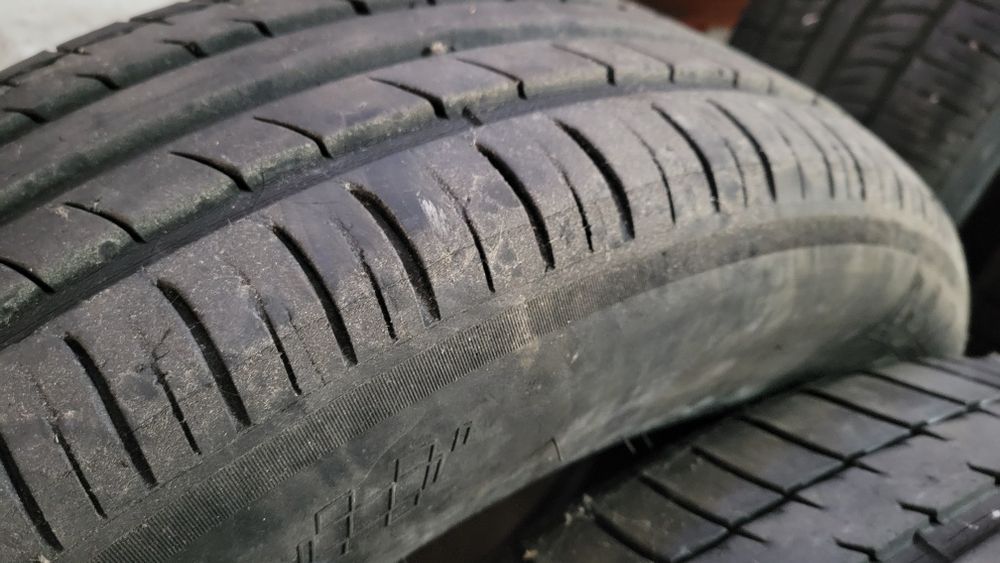 Pneus 235/65 R17