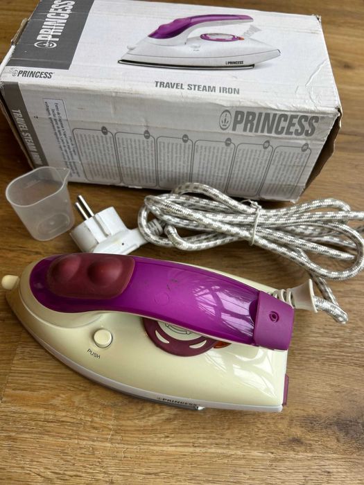 Ferro mini de Viagem