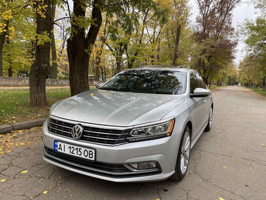 Продам Volkswagen Passat 2017