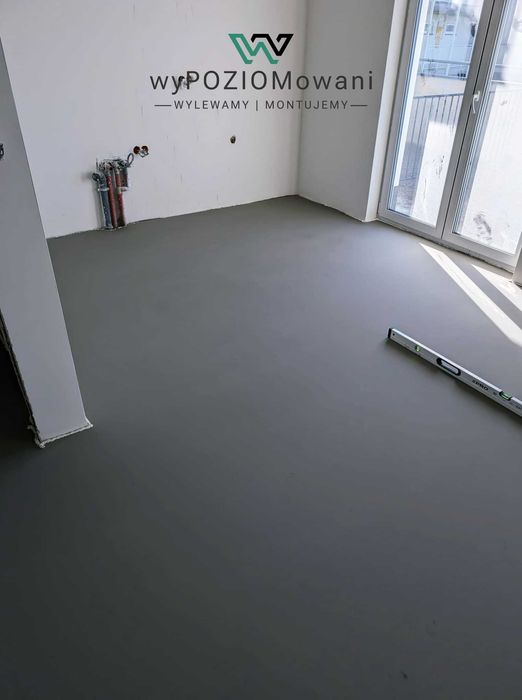 Wylewki samopoziomujace | samopoziom, montaż paneli winylowych | UZIN