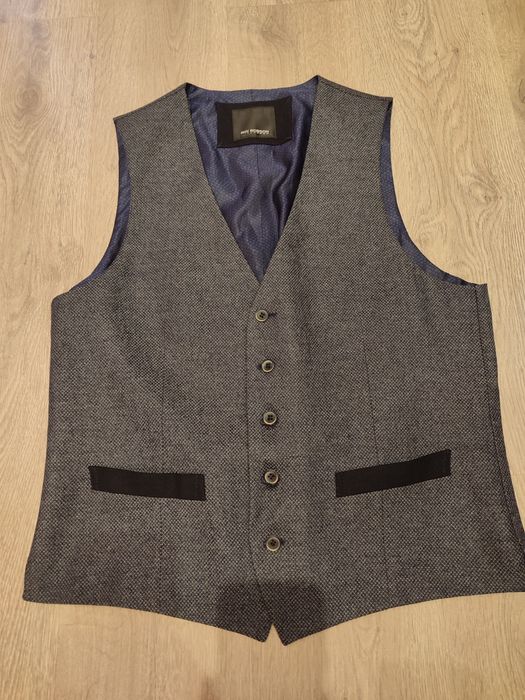 Желетка Roy Robson