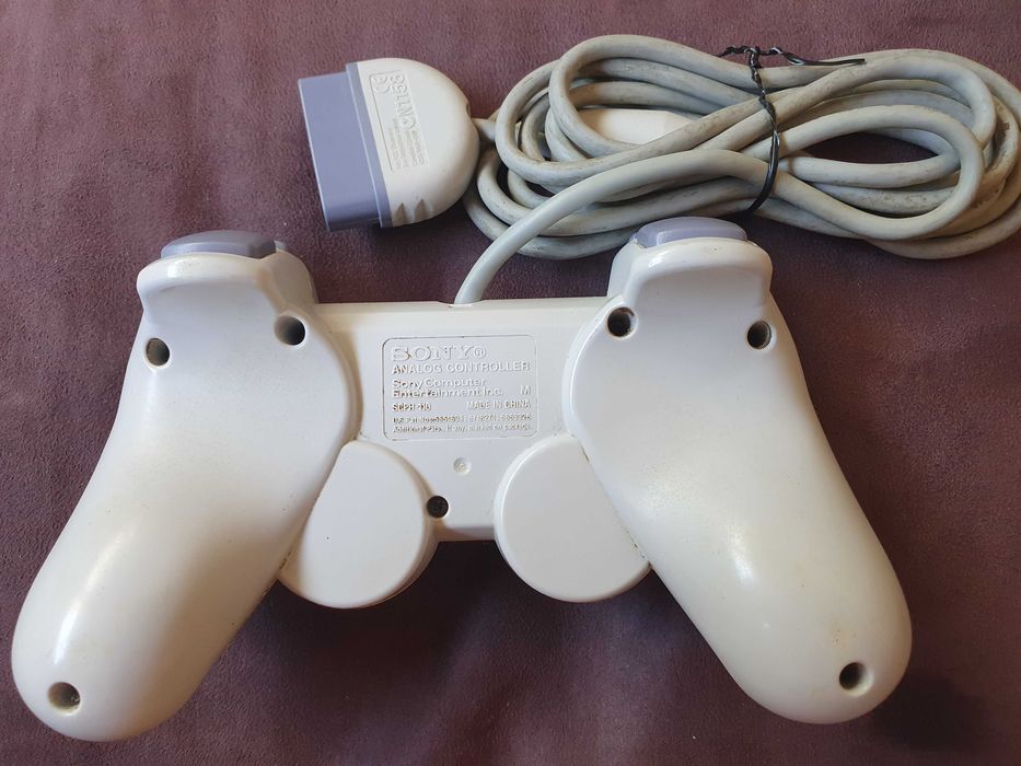 PS1 Controller - PlayStation 1 and Victory Boxing 2 Game - Vintage64552279905025122