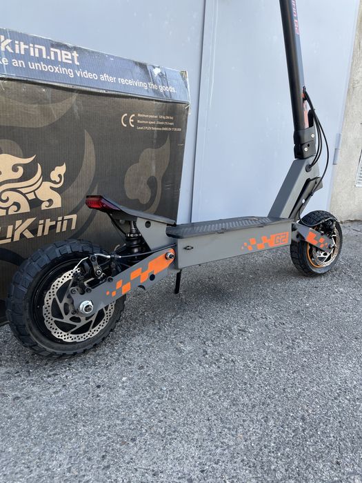 Електросамокат Kukirin g2