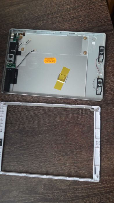 Obudowa do Prestigio 4 Diamond 7.85 3G