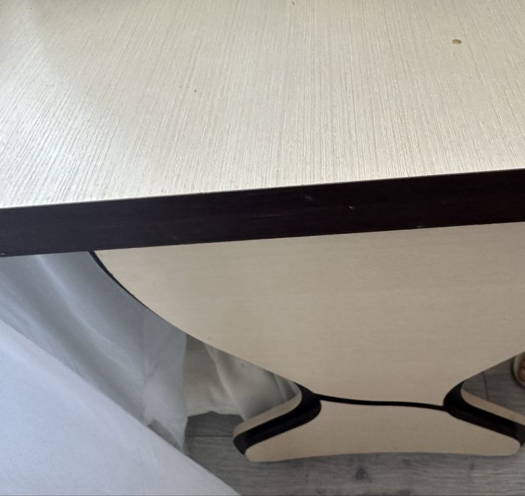 Кухонний стіл б/у