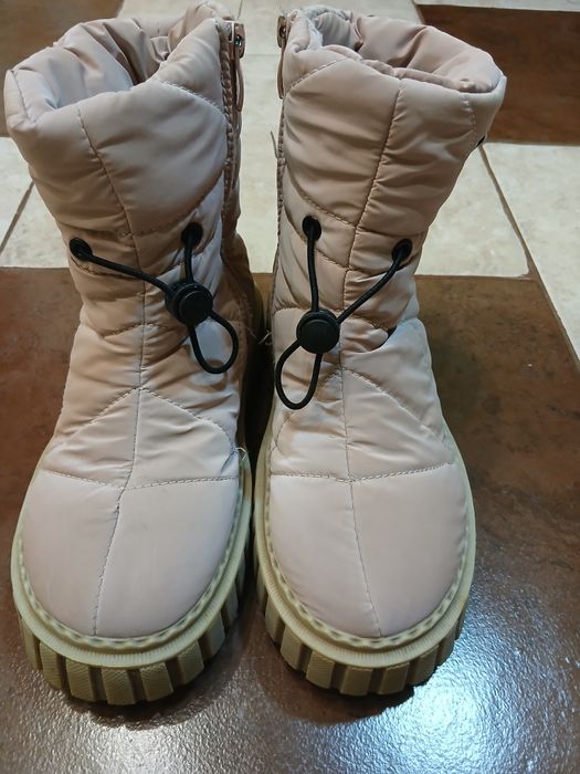 Зимові черевики 35 розмір