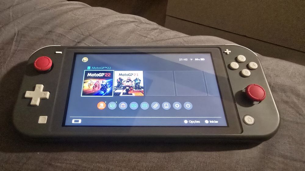Nintendo Switch Lite (como nova) + capa