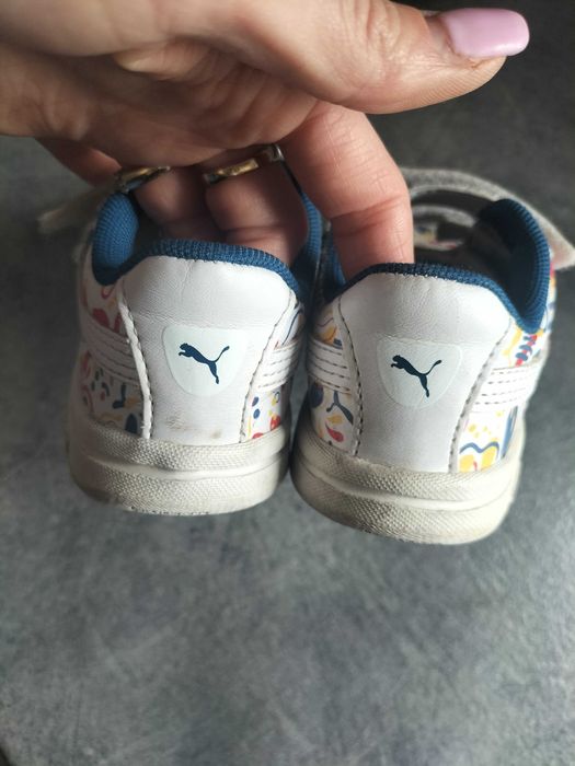 Buty dla dziewczynki Puma