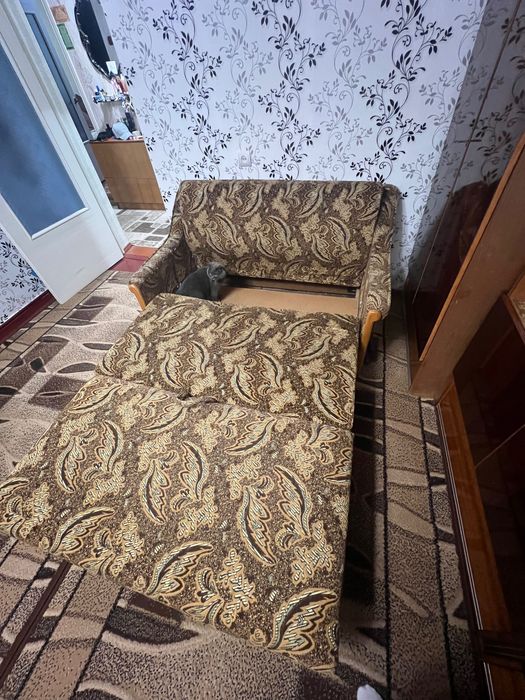 Диван-малютка в гарному стані/ самовивіз!