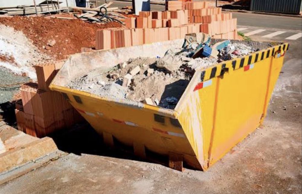 Obras, Reparacao Telhados, Entulho, Pinturas