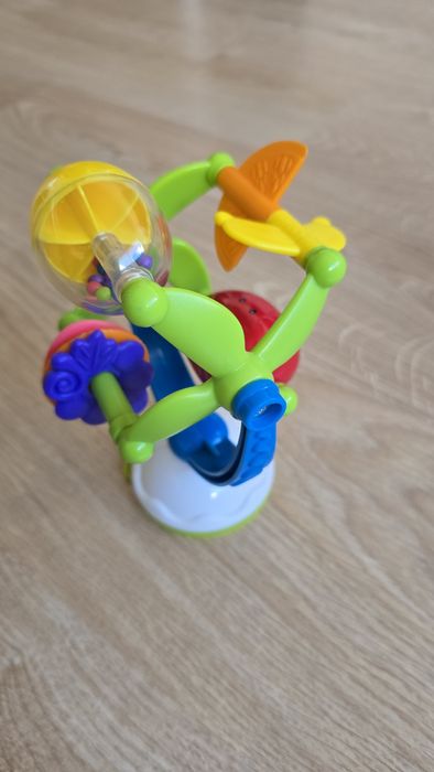 Brinquedo musical Chicco fruta rotativa