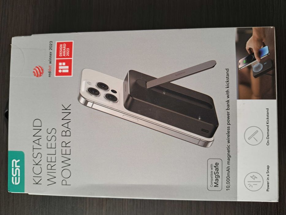 Magnetyczny bezprzewodowy Power Bank z podstawką ESR MagSafe 10000 mAh