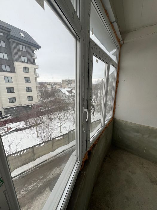 Простора 3-кімнатна квартира 103,9 м² у Трускавці | вул. В. Івасюка