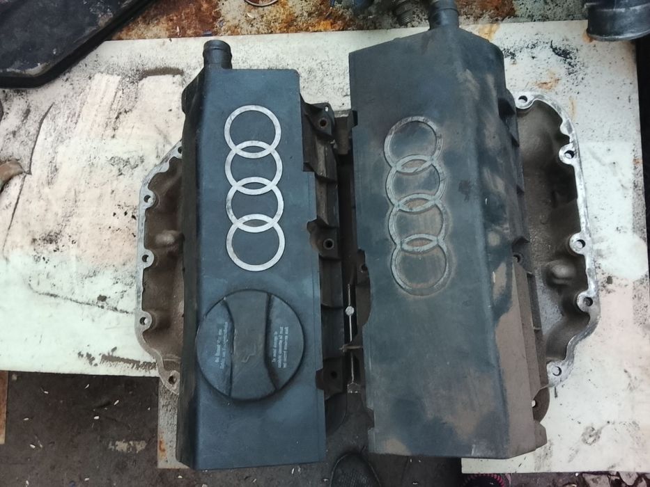 Кришка клапана ауді а6с4 v6 2.6 бензин