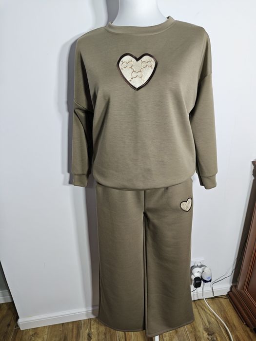 Nowy dres karmelowy masełko new collection roz L-xxl