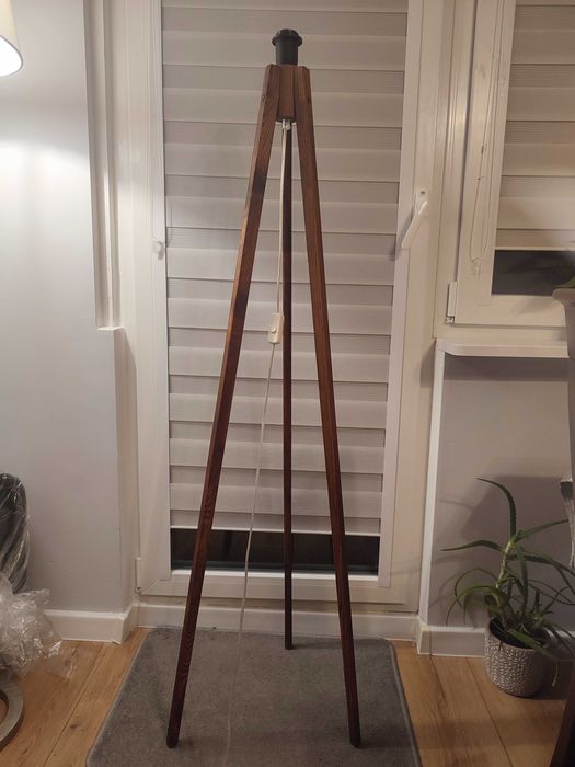 Lampa stojąca bez klosza