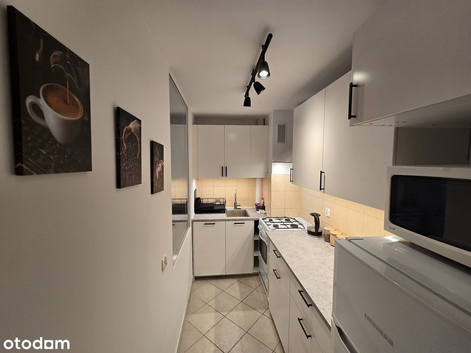 Grzybowska 9 | 3 Pokoje | 48 M² | Winda | Centrum
