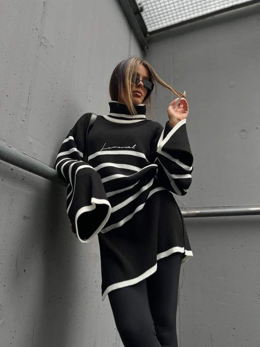 Sweter La Manuel The Vibe Uni oversize czarny biały