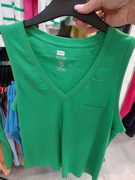 Футболка жіноча S зелена FsF