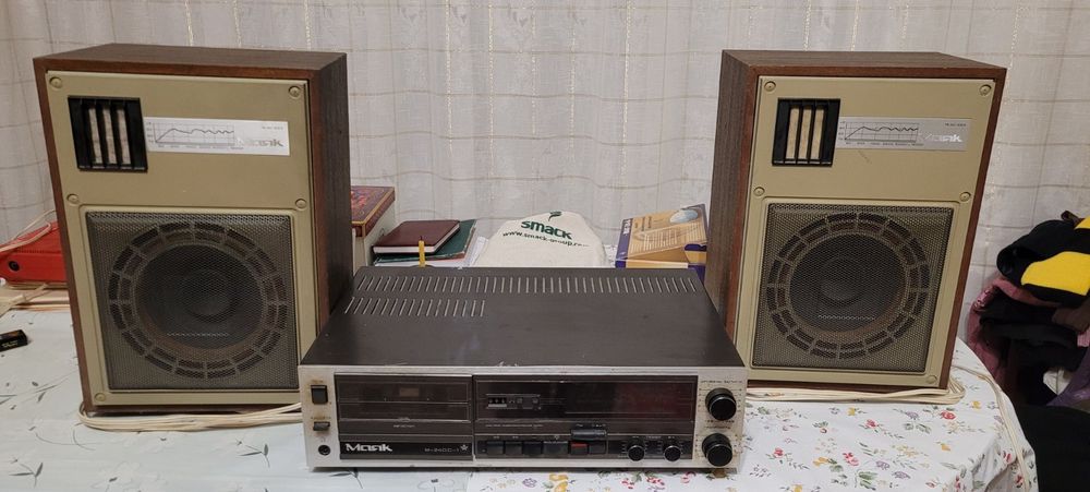 Продам музыкальный центр  Маяк