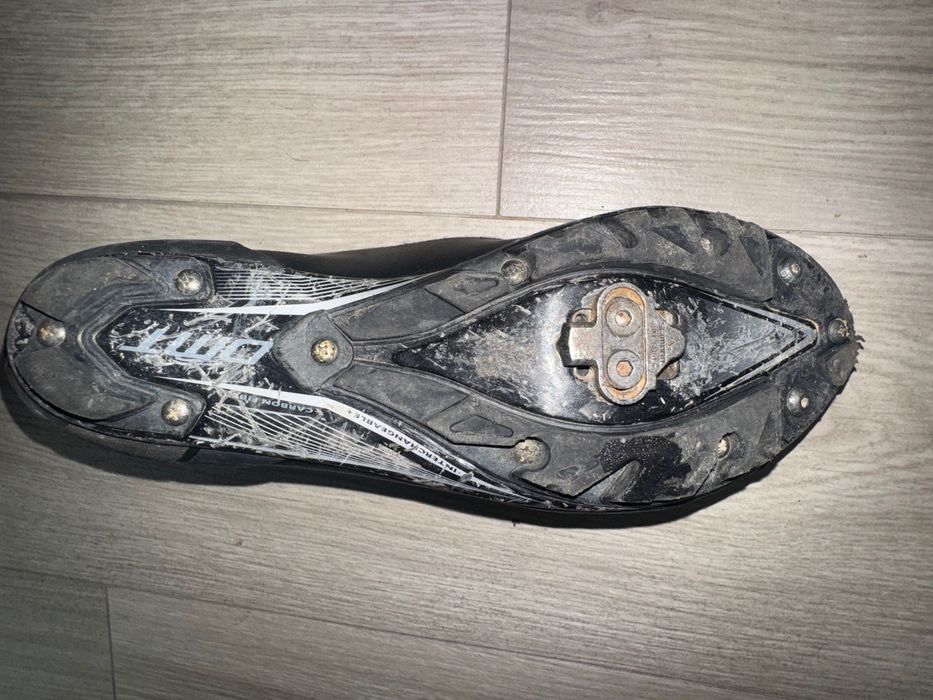 Sapatos Btt DMT KM30