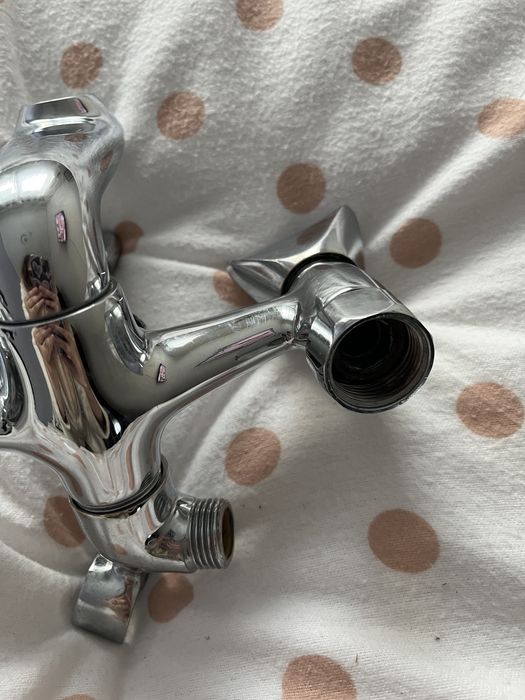 Torneira INOX quente e frio