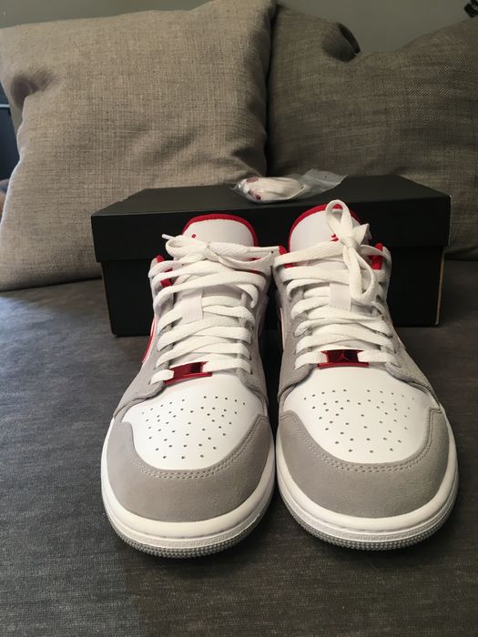 Air Jordan 1 Low SE Smoke Grey