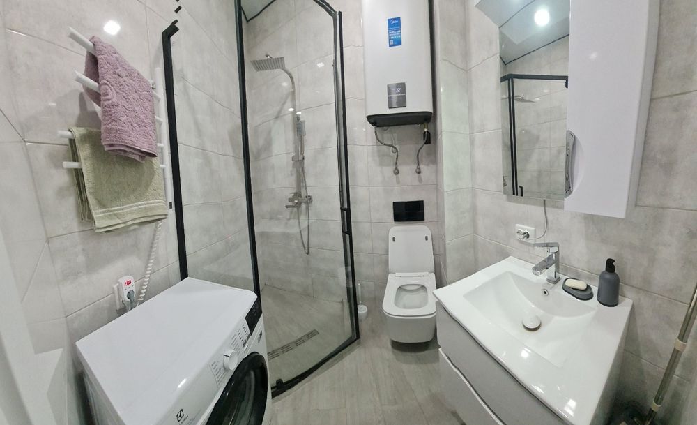 Новобудова. Тепла підлога.  Подобово на Соборній  смарт-квартира