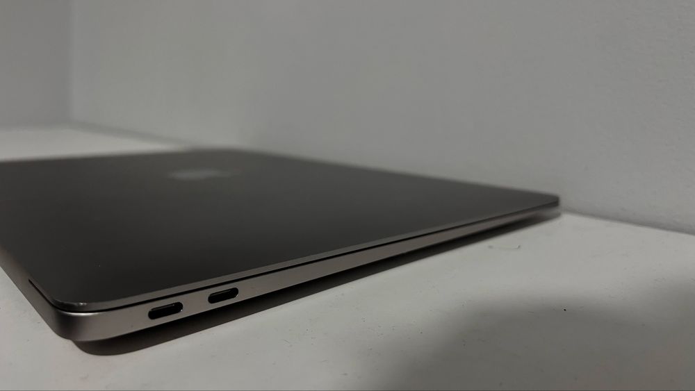 MacBook Pro 2019446120620585144322