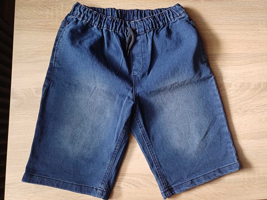 Krótkie spodenki chłopięce 164