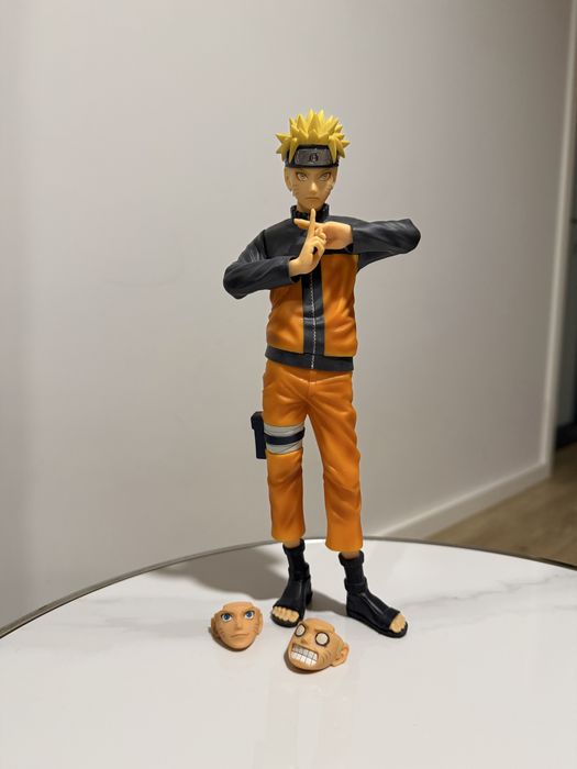 17 Figuras anime (Naruto, One piece, Dragon ball, JJK)
