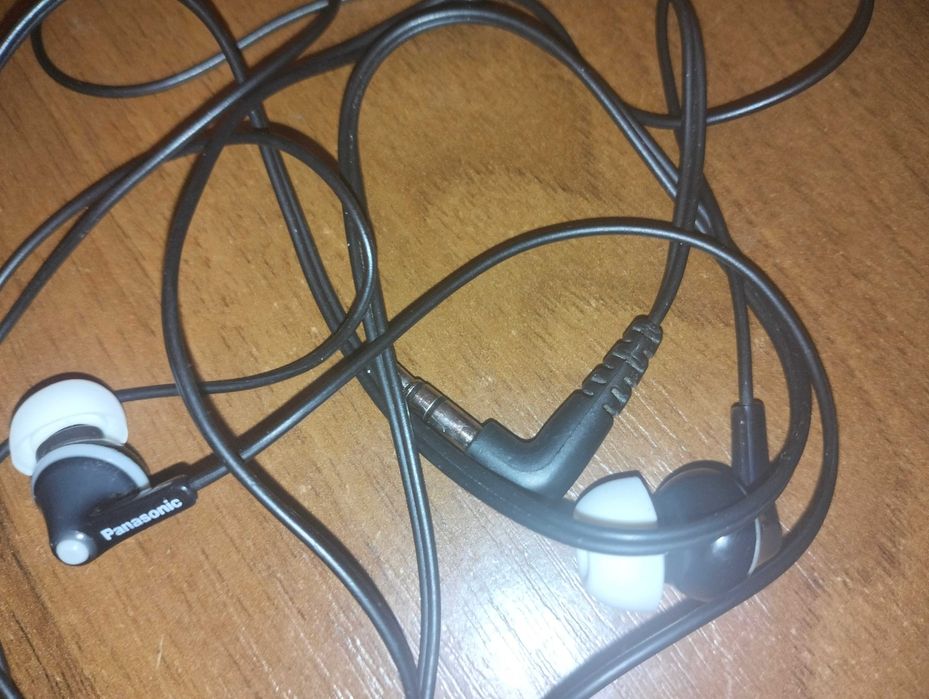 Наушники Panasonic RP-HJE125