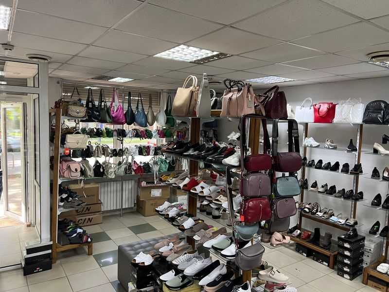 Продаж приміщення магазину 74.8м2, м.Чорноморськ, вулиця Данченка