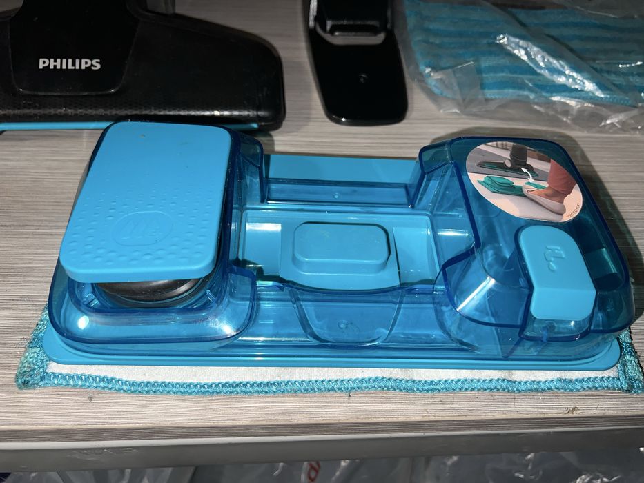 Бездротовий пилосос Philips SpeedPro Aqua