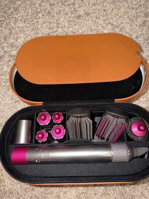 Продається Dyson HS01