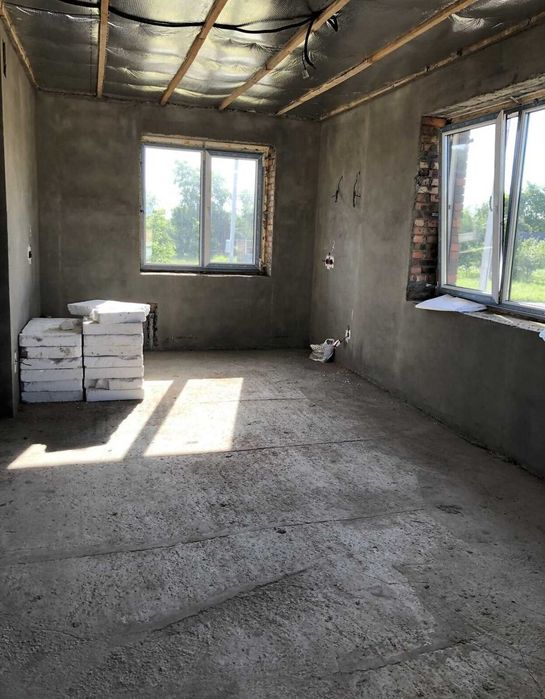 Продаж 1 поверхового будинку в Луці-Мелешківській