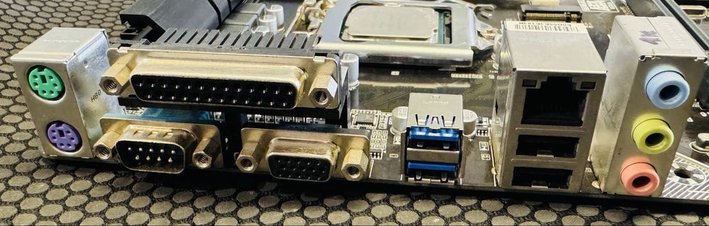 Материнська / материнская плата socket 1151 Gigabyte GA-H110-D3A