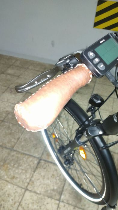 Bicicleta eléctrica com 187 km