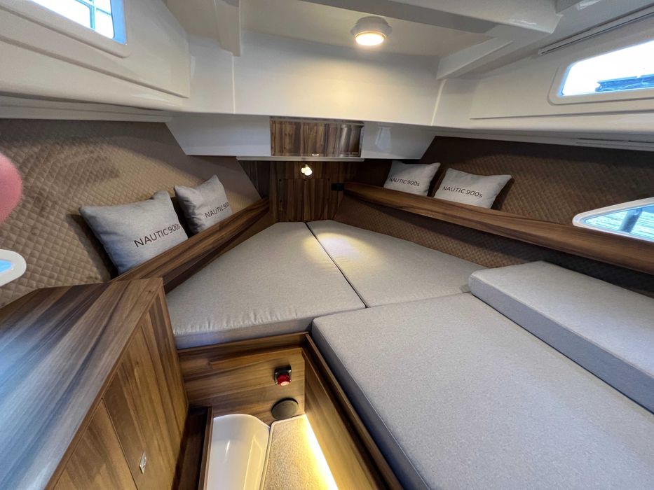 Nowa łódź motorowa Nautic 990 Houseboat 7 osobowa 60-250 KM_Eskapader