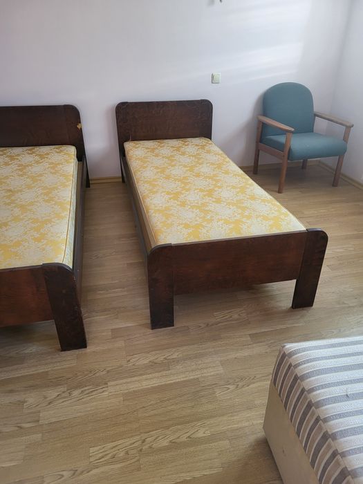 Продаю 3 ліжка б/у