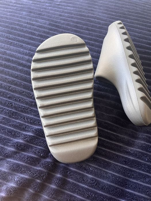Adidas Yeezy Slide rozmar. 37