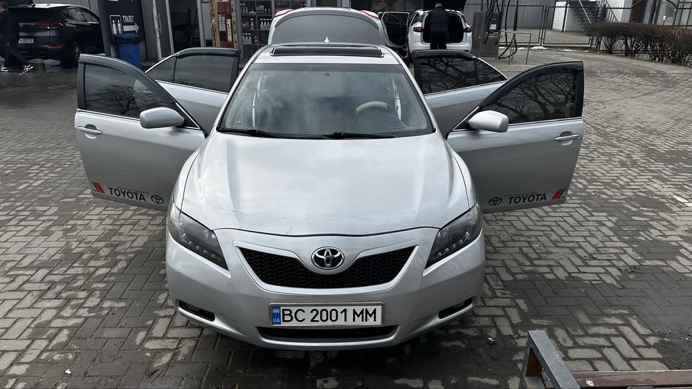 Toyota camry 40