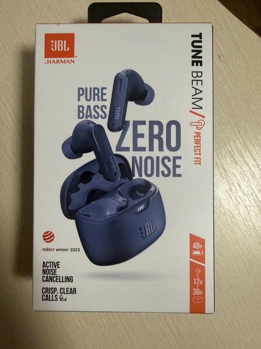 Бездротові навушники JBL Tune Beam Blue — повний комплект