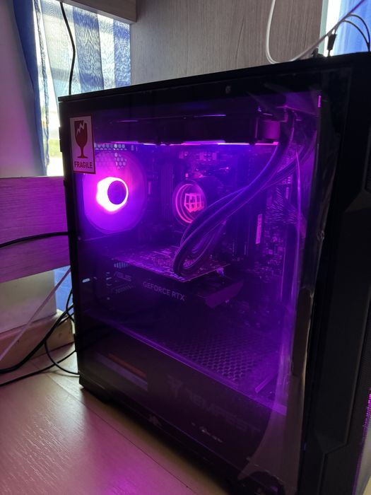 Pc gaming AMD Ryzen 7 5700X/32 GB/SSD de 1 TB/RTX 3050 V2